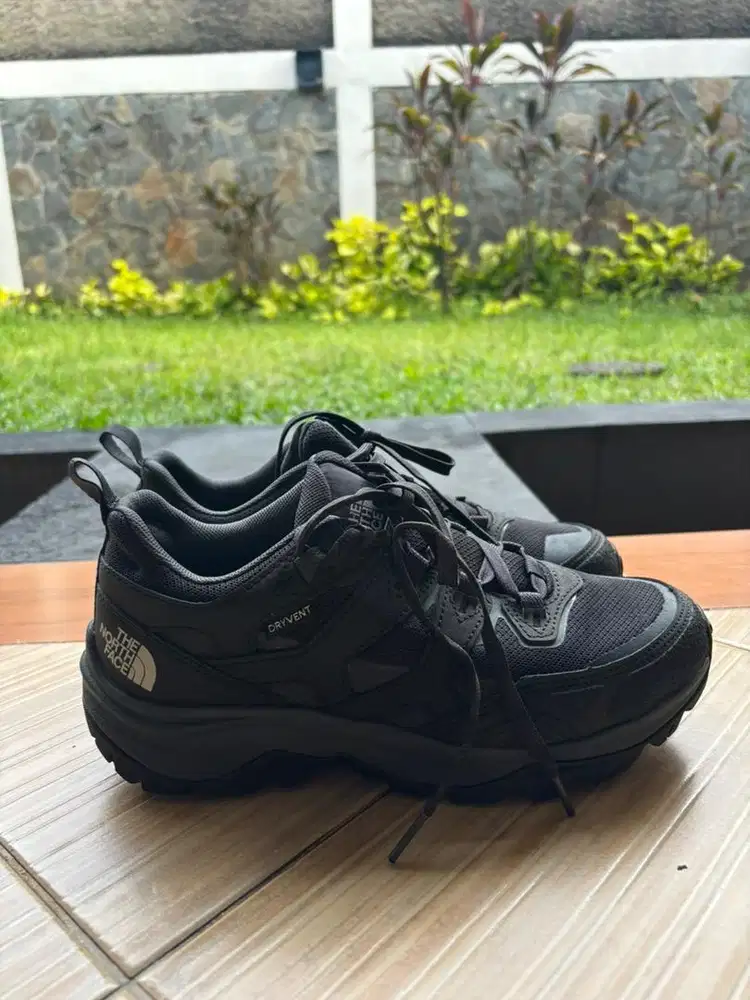 Sepatu The Northface Hedgehog 3 Waterproof