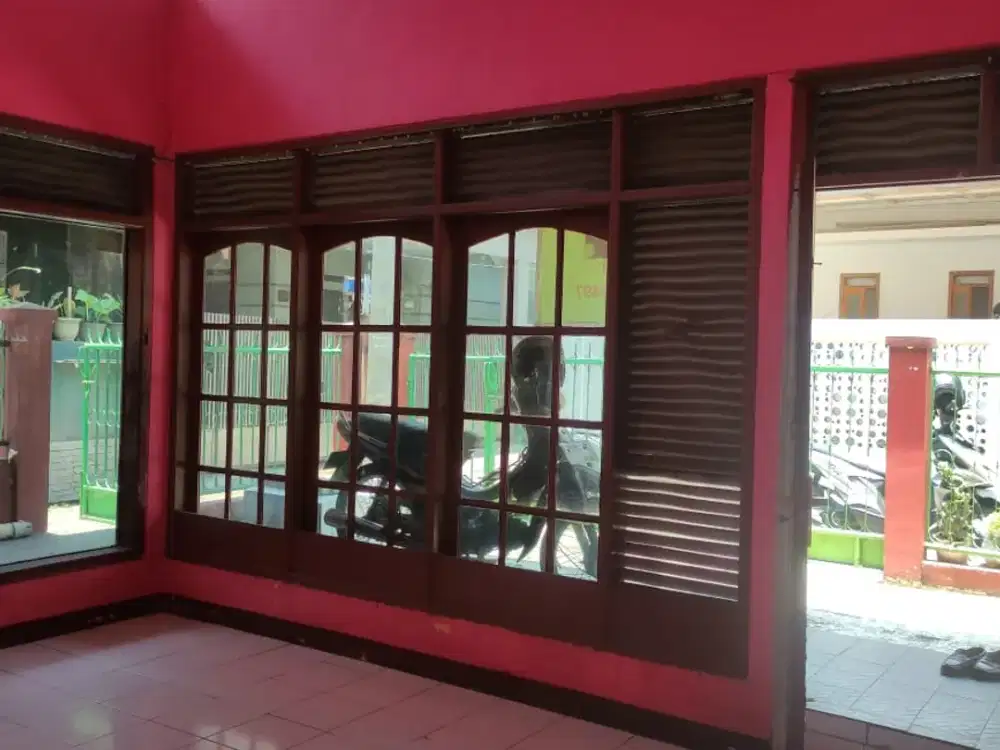 Jual rumah strategis komplek Perumnas Antapani Super Murah = 591jt