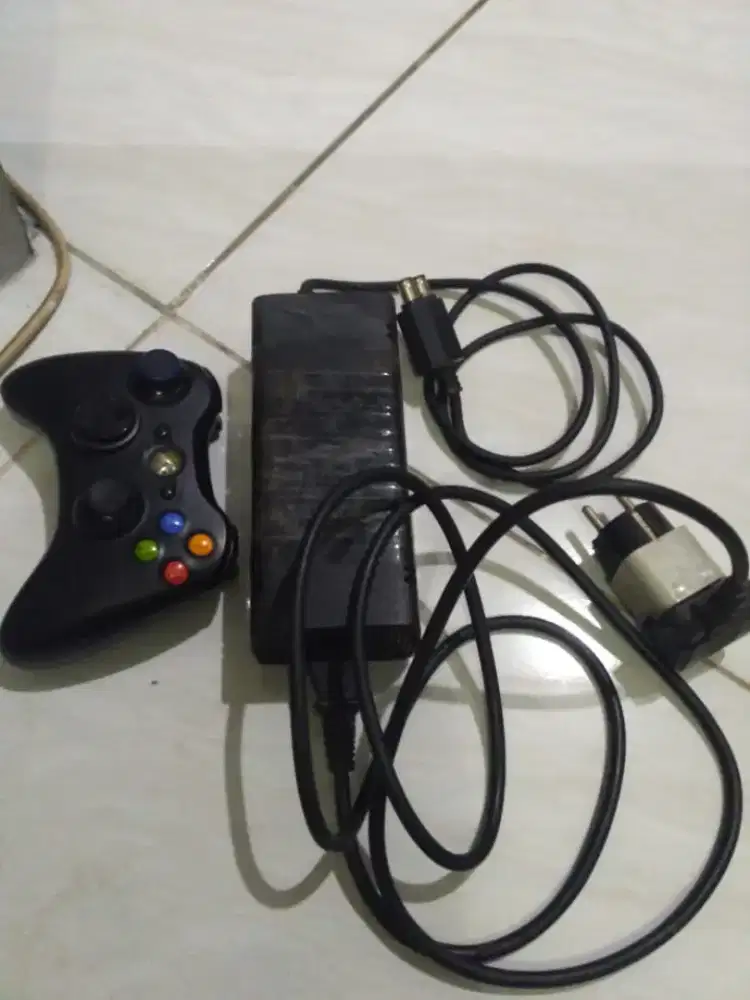 Xbox 360 tipe slim