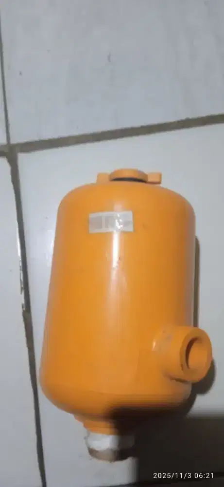 Tabung pompa semi piber