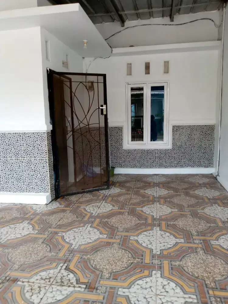 Dijual Rumah di Perum Puspita Residence, Blok B No.2 type 60/90m²