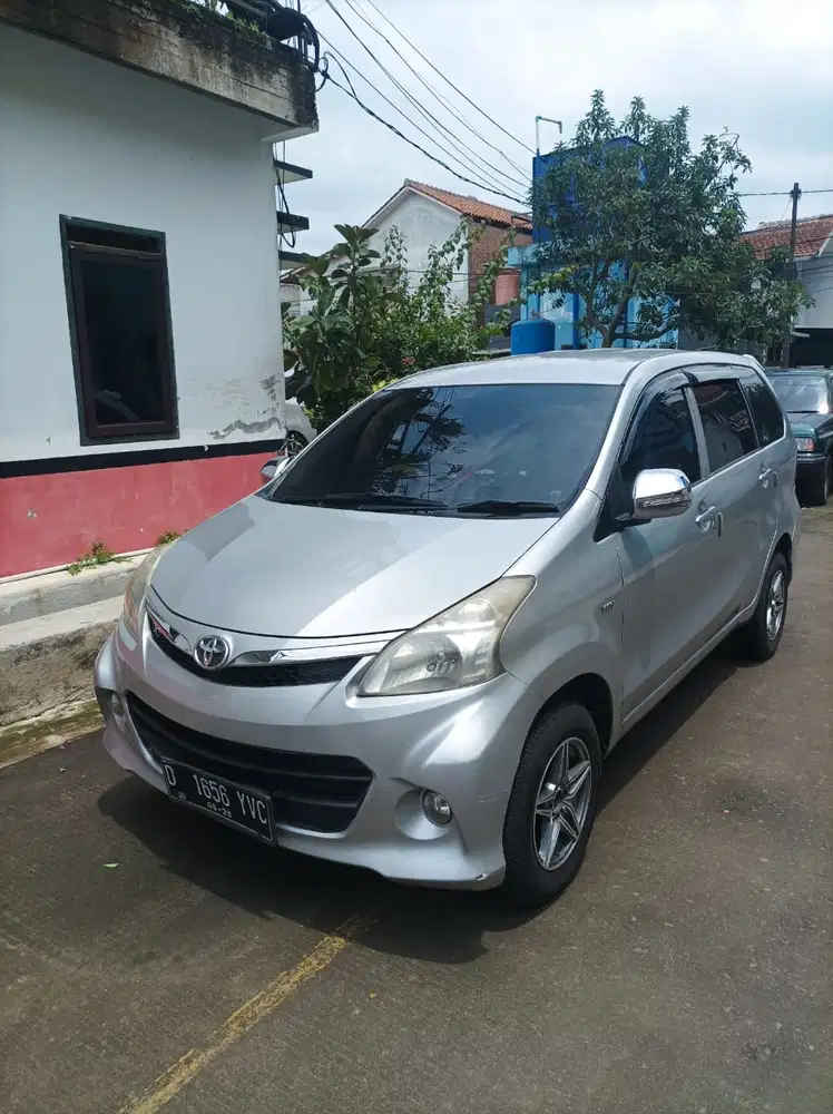 Toyota Avanza 2011 Bensin