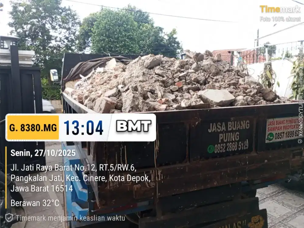 Jasa pembersihan puing sampah proyek