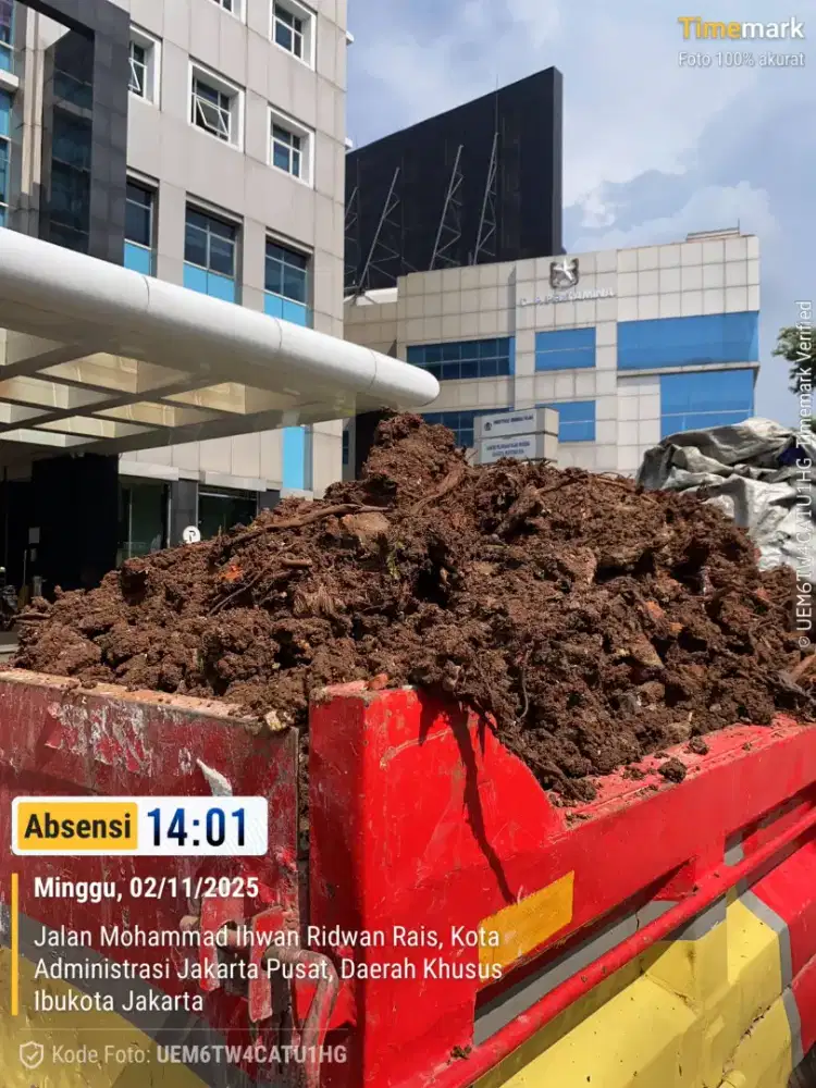 Jasa angkut puing tanah