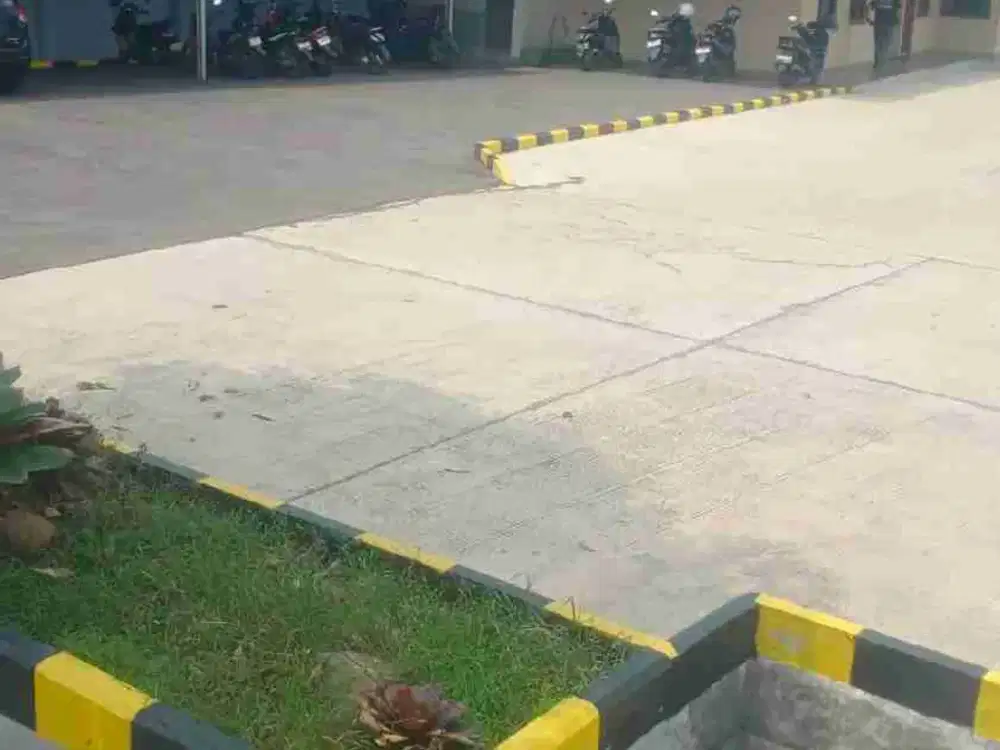 Disewakan Gudang Bagis Ada Loading Dock di Rawalumbu Bekasi luas 864m2