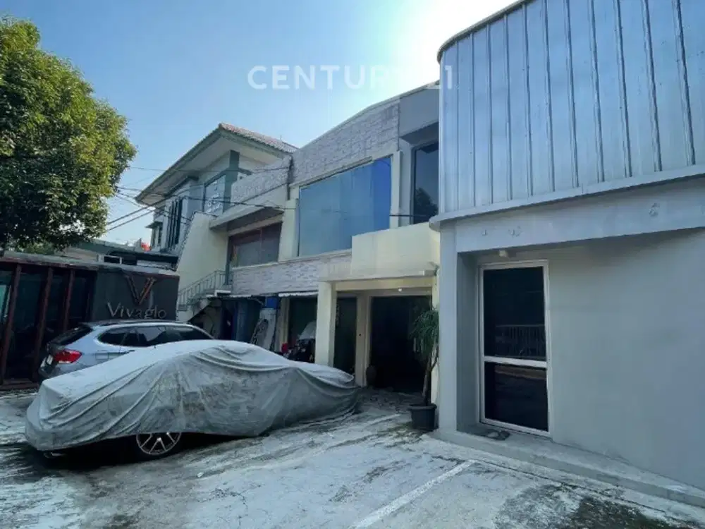 Investasi Emas! Ruang Usaha Area Komersil  Di Kebayoran Baru