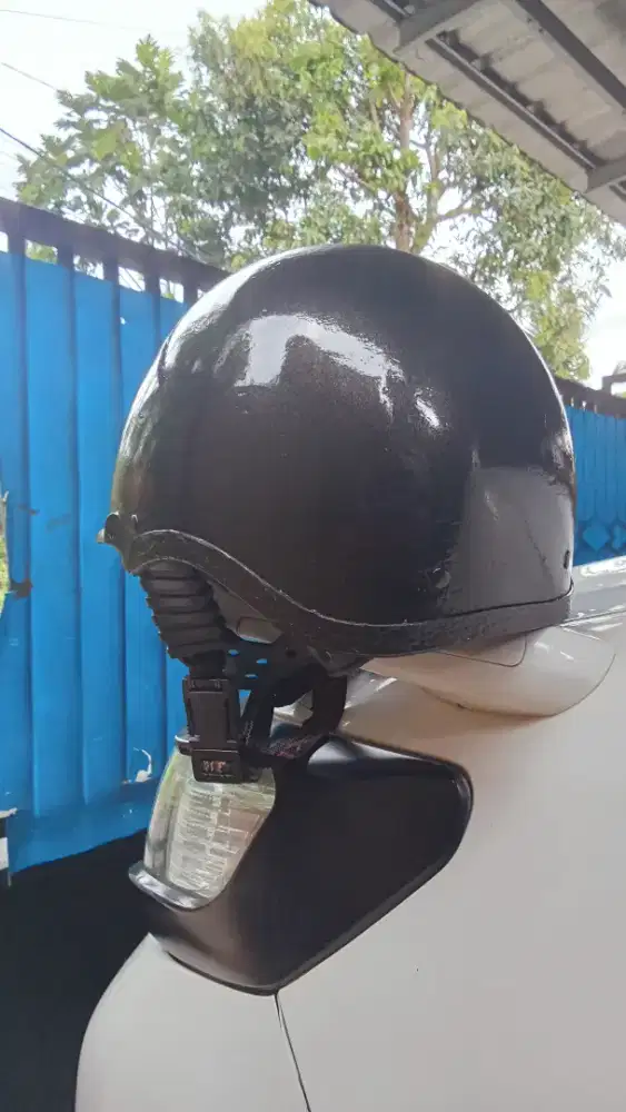 Dijual helm jadul pribadi bening oke siap pakai bosku
