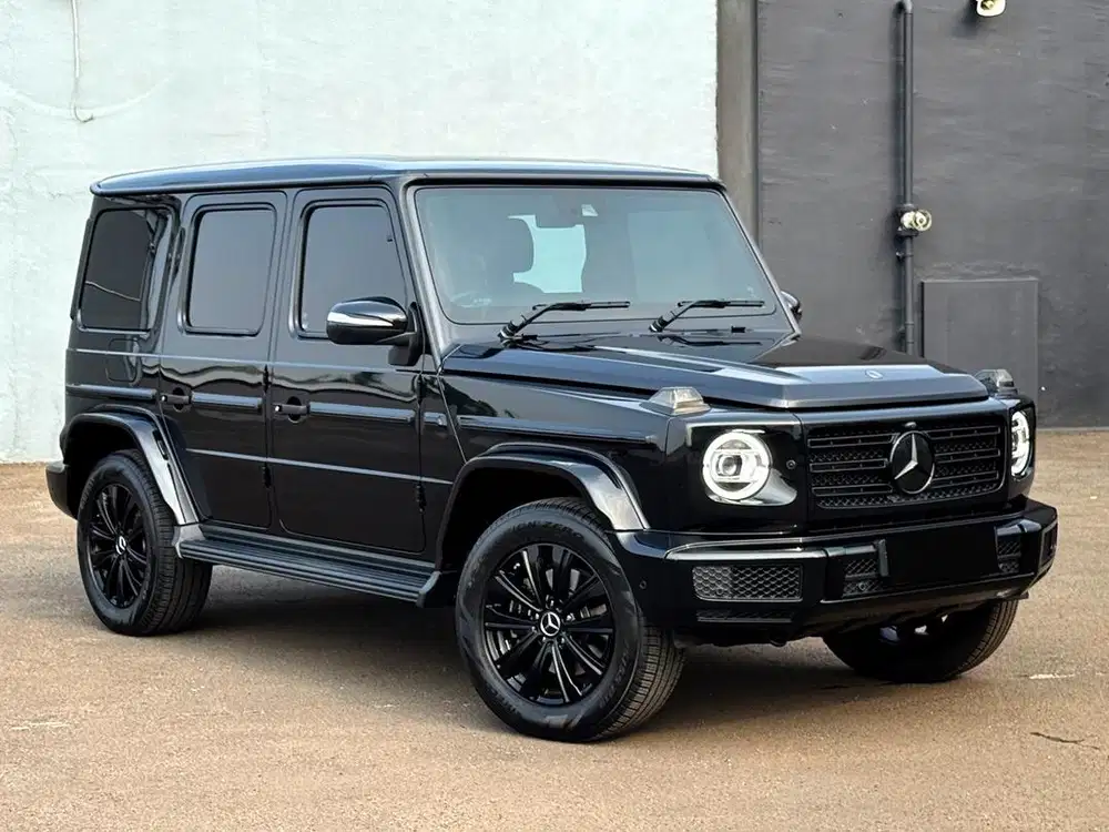 Only 4 rb km! Mercedes Benz G400d Manufaktur 2024