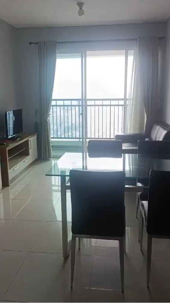 Dijual Apartemen Thamrin Executive 2BR Furnished Lantai Tinggi