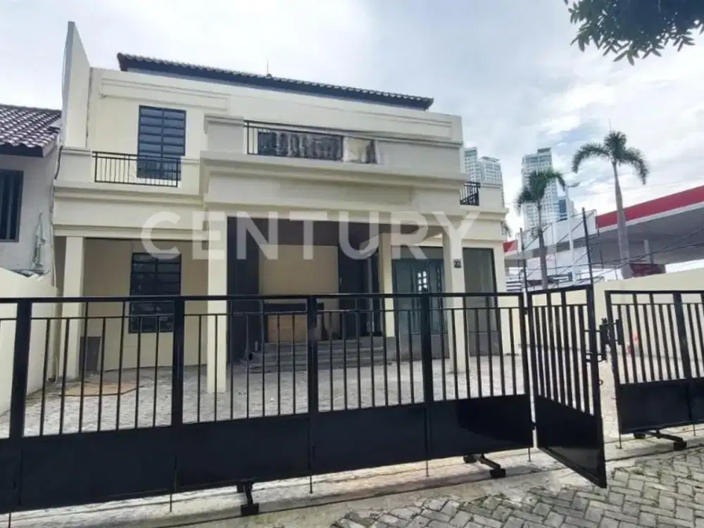 Disewakan Mini Building  3 Lt Di Kebayoran Baru