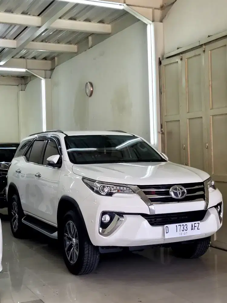 Fortuner VRZ AT 4x2 Matic Diesel Solar 2017