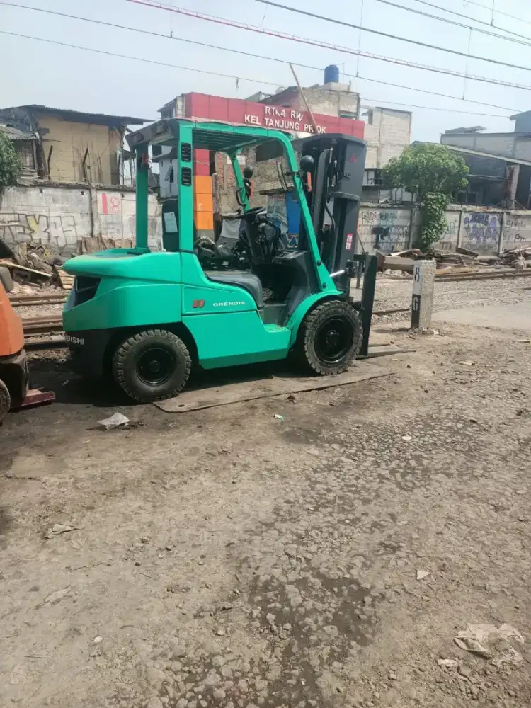 Forklift Mitsubishi 3 Ton,Manual,Threelift 4,5 Meter,S4S,Tahun 2018