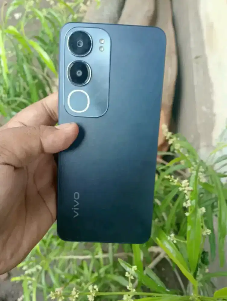 Vivo Y19S 4+4/64 Light Aurora Camera