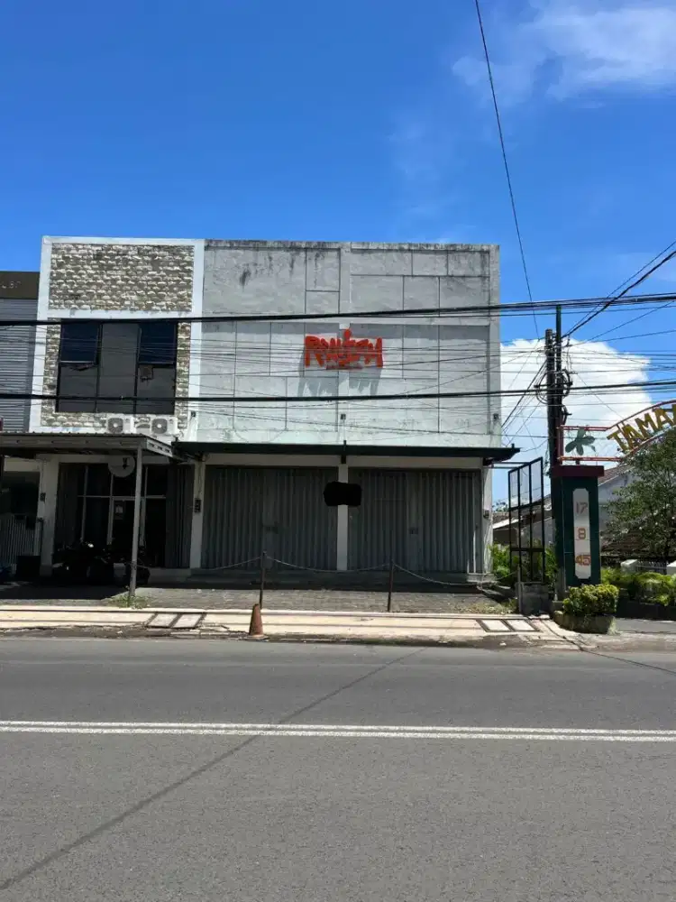 Jual 2 ruko gandeng di jalan utama kota Pasuruan