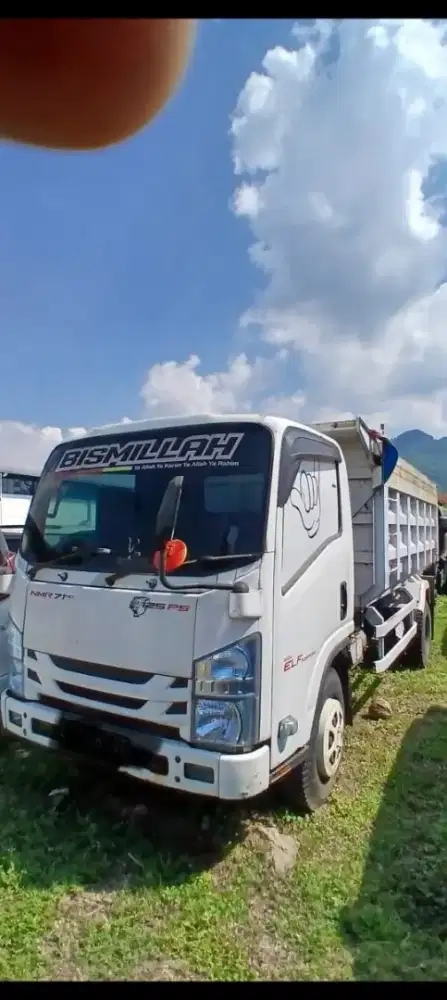 [DIJUAL CEPAT]MOBIL DUMP TRUCK 2018