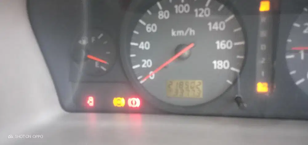 Nissan Serena 2005 Bensin