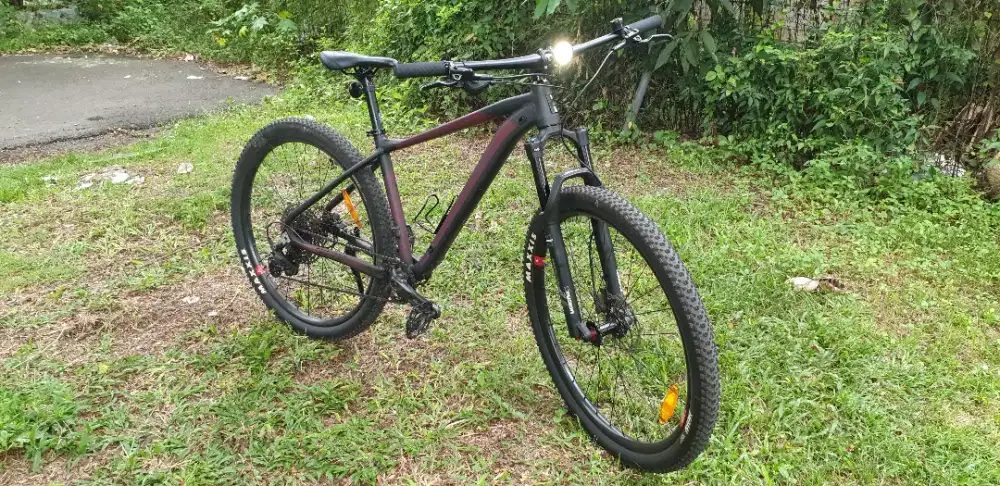 Sepeda Gunung Patrol 093 merah maroon