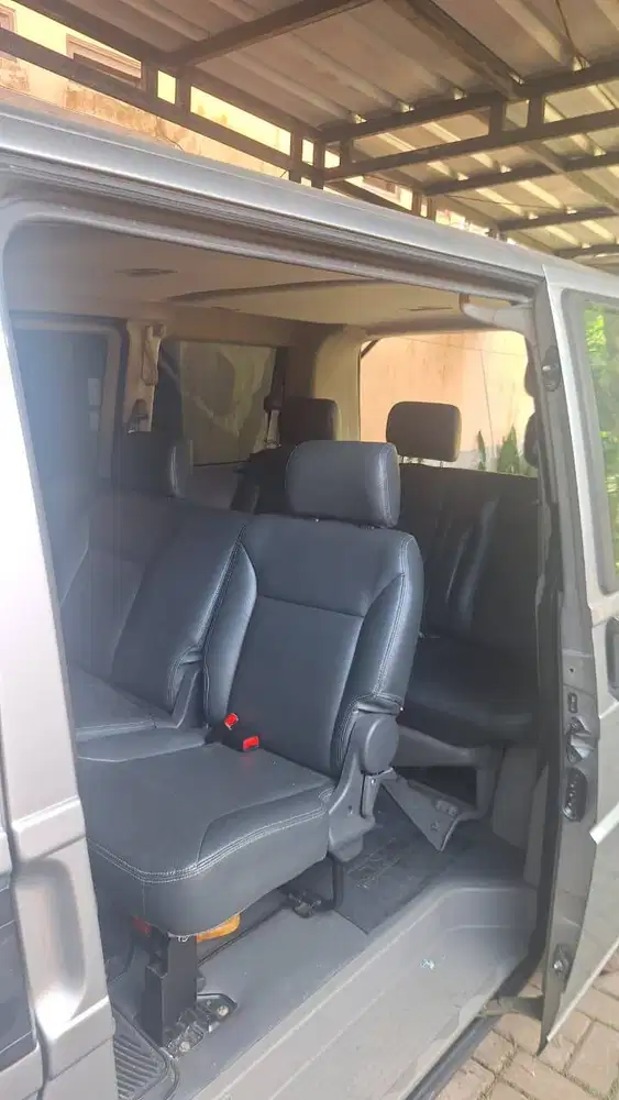 DIJUAL VOLKSWAGEN CARAVELLE VR6 LWB