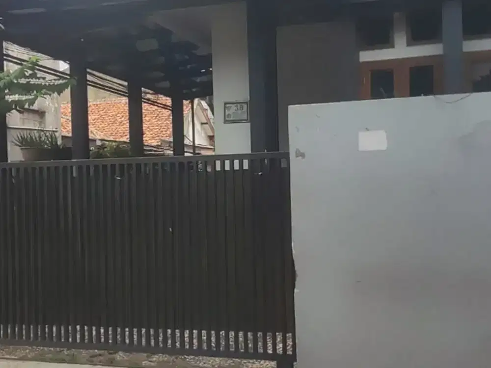Dijual Rumah di Jl Sawo Kecik, Bukit Duri, Tebet, Jakarta Selatan