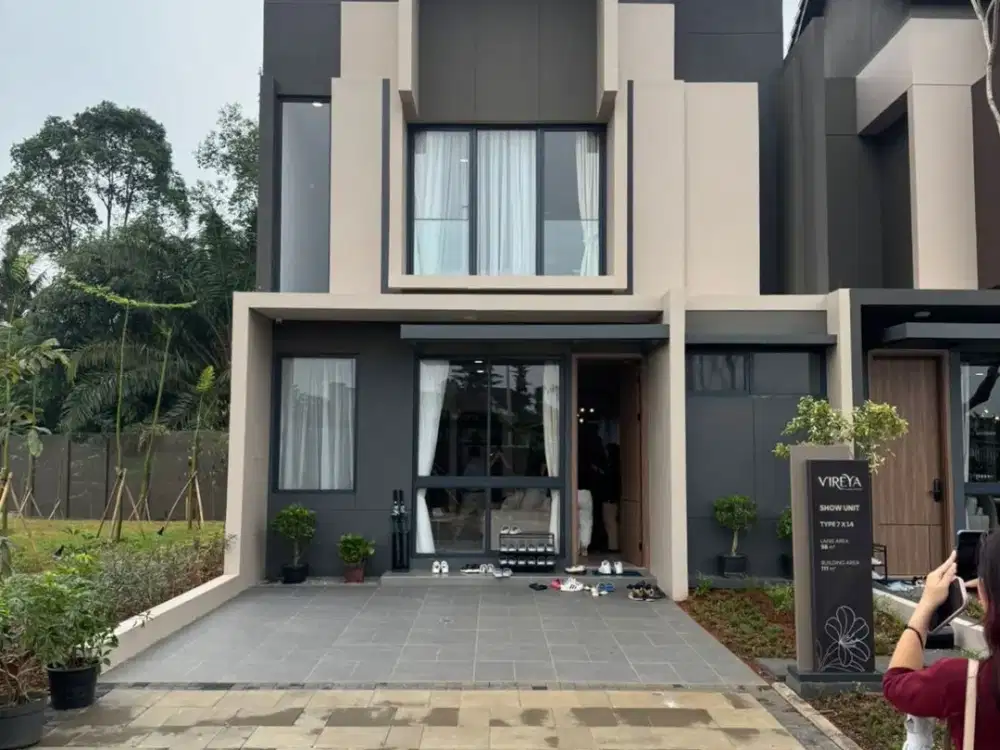 RUMAH BARU LOKASI STRATEGIS DI BSD CLUSTER LYNELLE