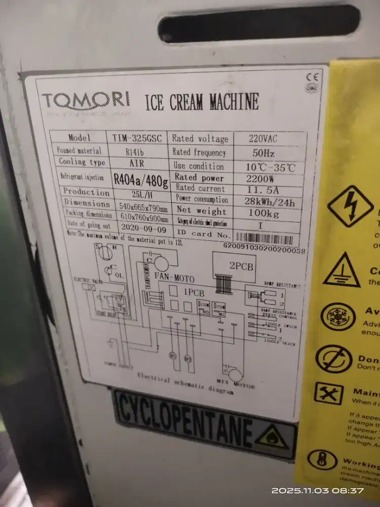 Mesin es krim merk tomori