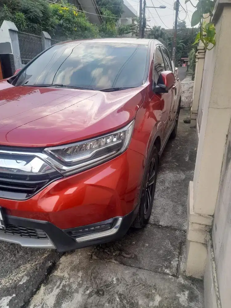 CR-V prestige turbo 2017 warna merah marun