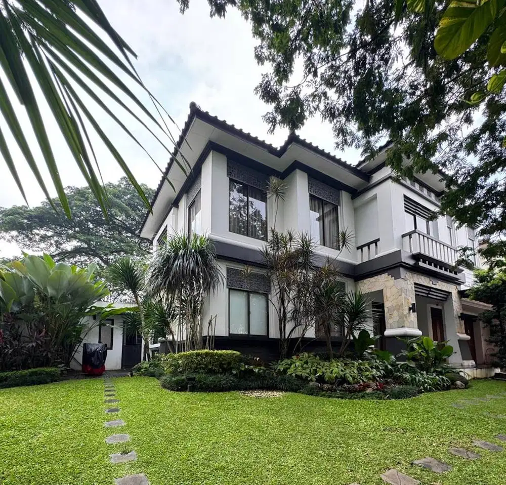 Jual cepat Rumah Hoek 2 Lantai Full Furnished siap huni BSD