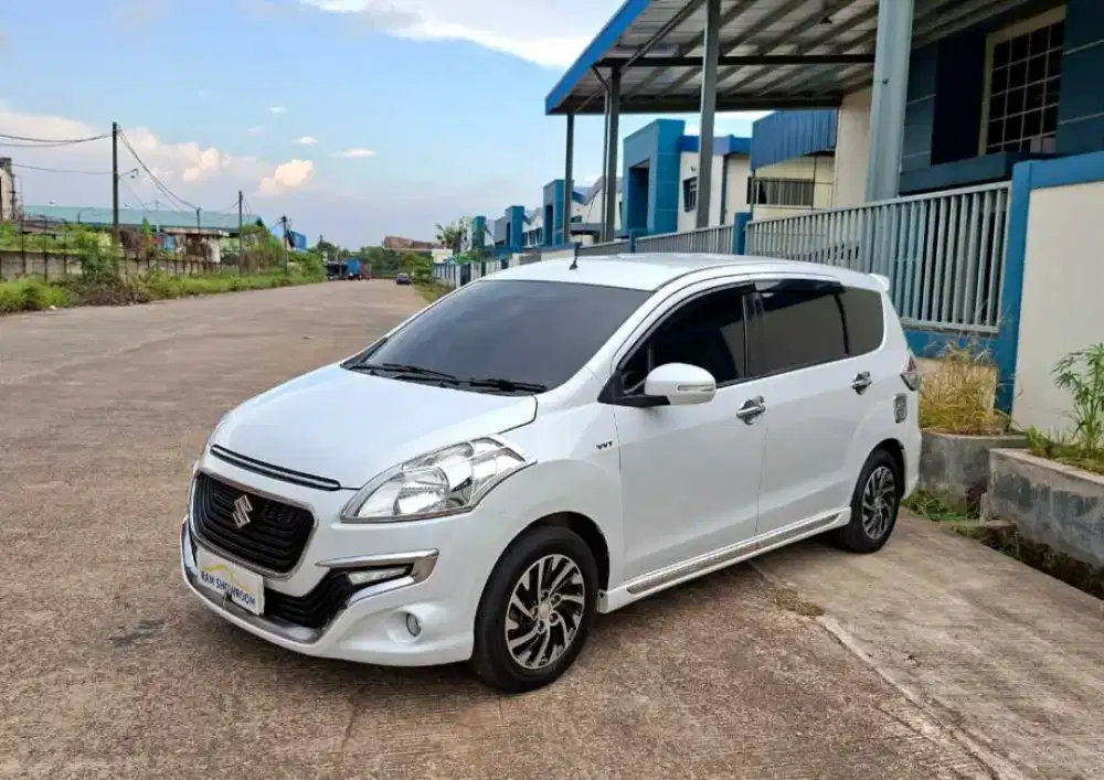 ERTIGA DREZA MATIC / DP 5 JUTA AJA