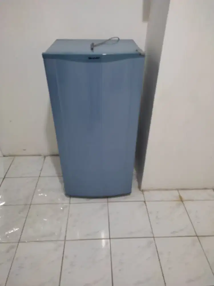 Kulkas 1 pintu sharp