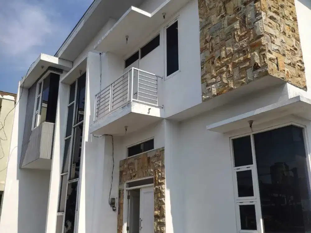 Dijual Rumah Daerah Ikan-Ikan Lowokwaru Malang