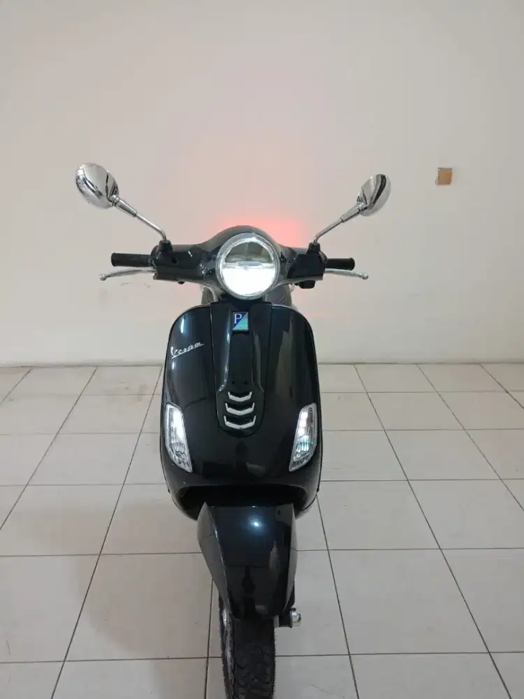 JUAL VESPA LX 2021 KM 30 rb