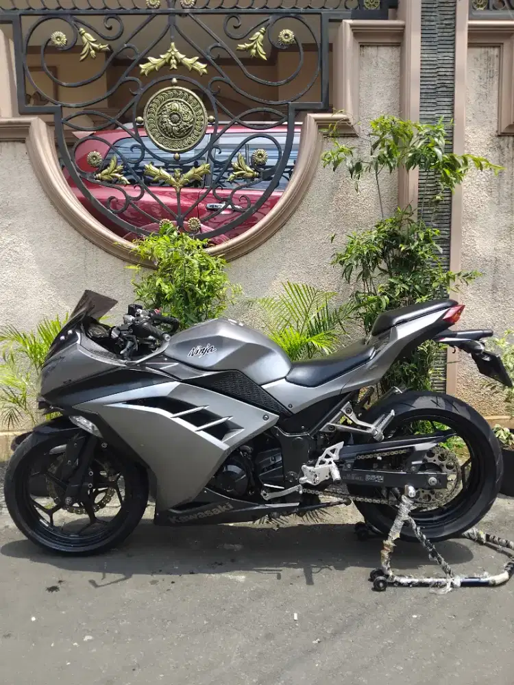 Kawasaki ninja 250 FI  tt bt tukar tambah