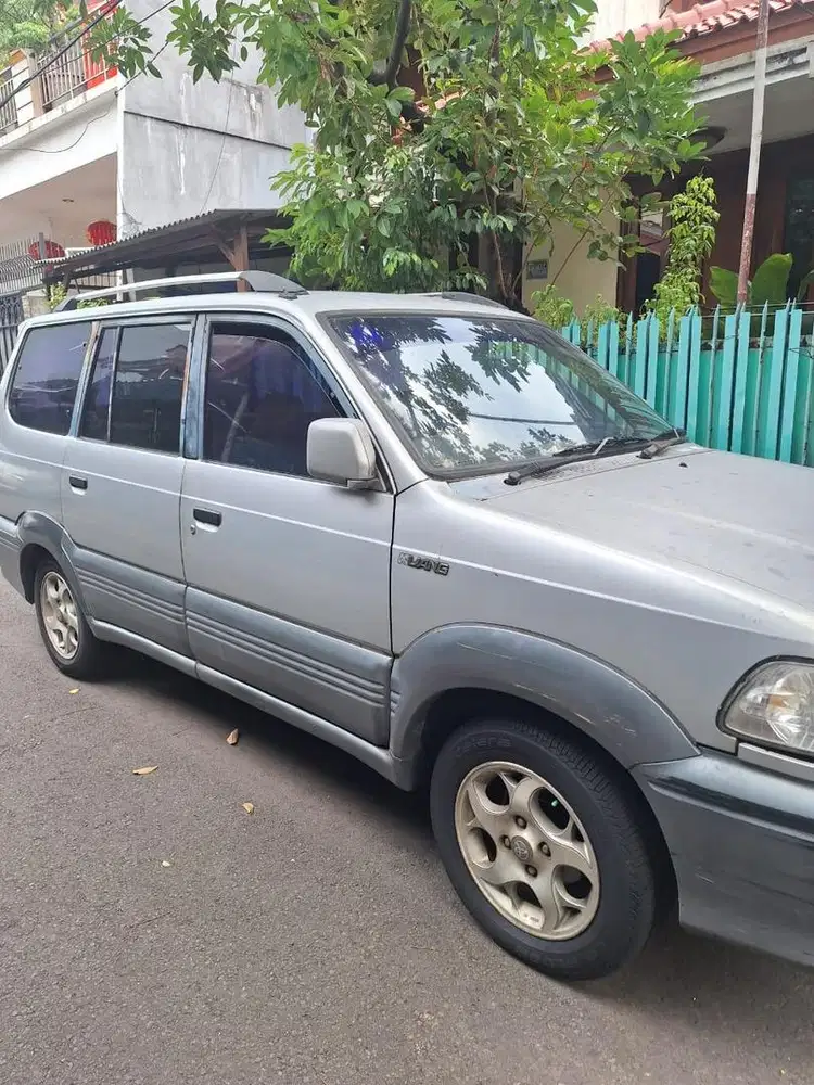 Kijang Krista Manual Diesel