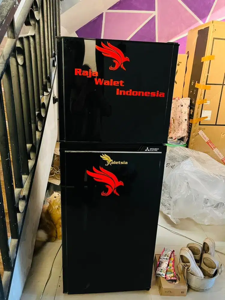 KULKAS 2 PINTU MITSUBISHI