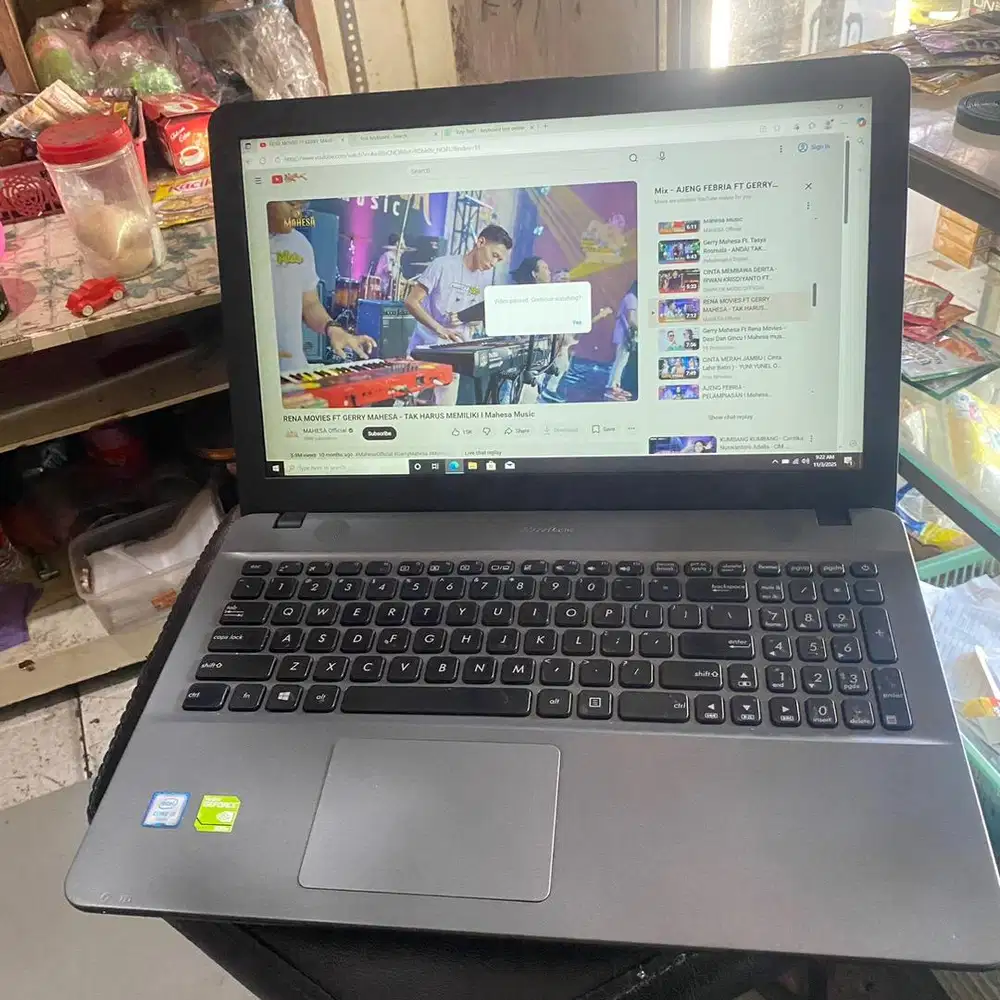 Asus x541U dual vga invidia 920mx