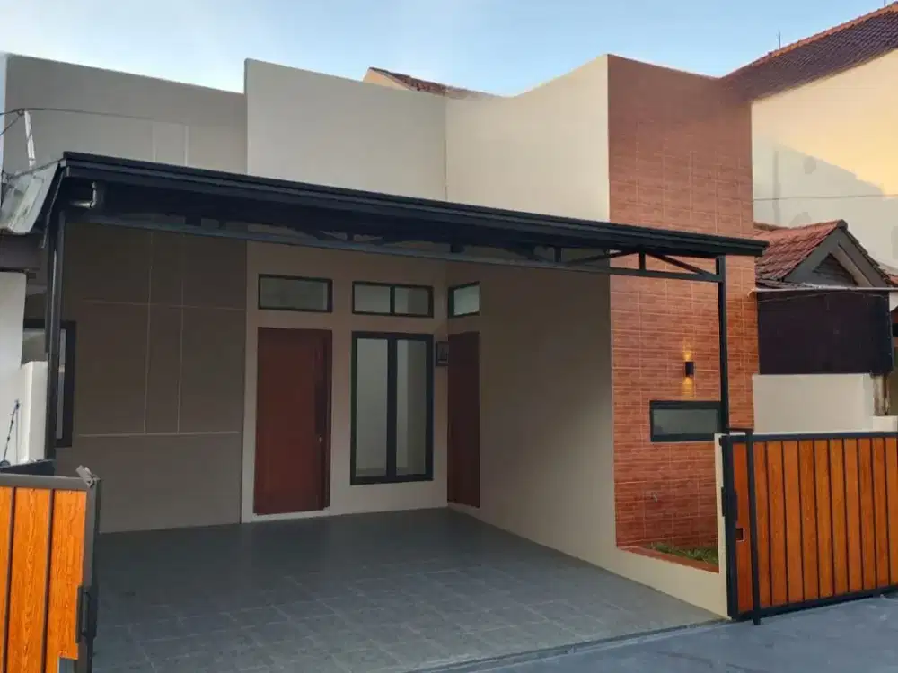 Dijual Rumah Bagus Siap Huni di Bukit Nusa Indah