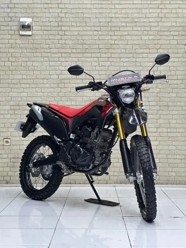 LIKE NEW CONDITION‼️ HONDA CRF 150L TH 2025 DP MULAI 2JT AN