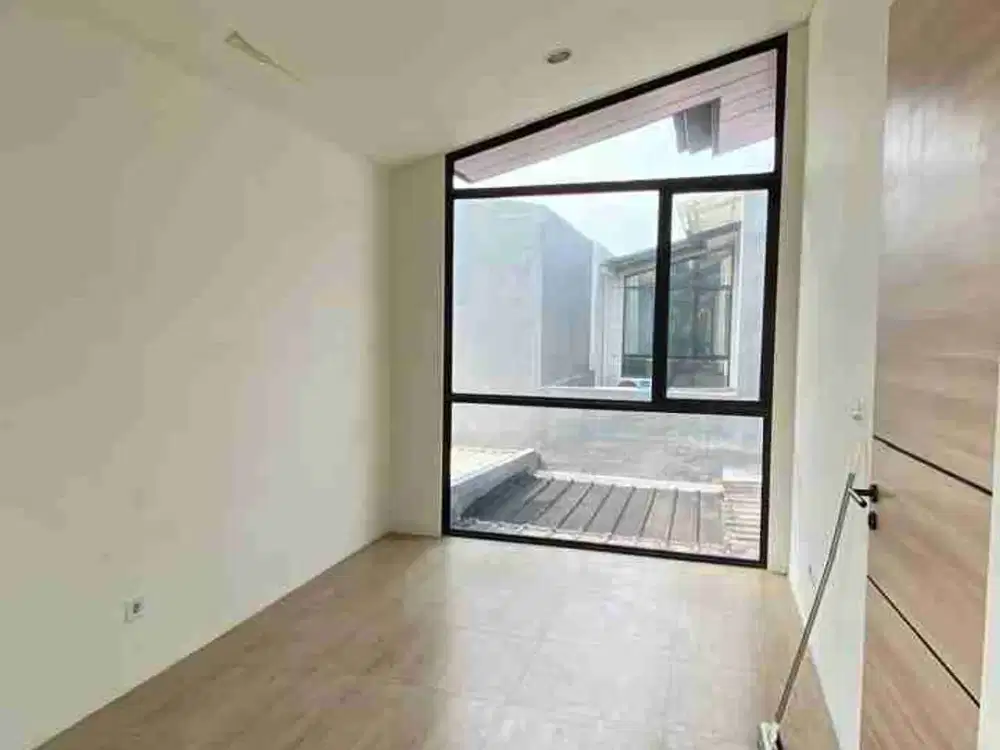 DISEWAKAN CEPAT RUMAH CANTIK 3 kamar CENDANA ICON LIPPO UTARA KARAWACI