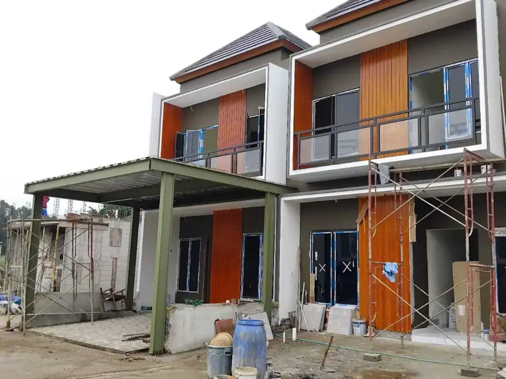 Rumah cluster istimewa pinggir jalan utama dekat ke tol atiwarna