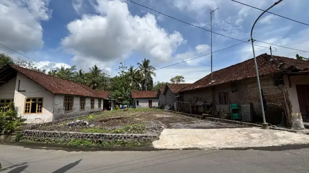 Di jual Tanah Pekarangan Murah Lokasi Barat Ibarat Park Sleman