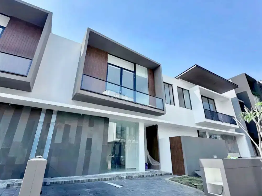 Rumah Gress Minimalis 2 Lt Murah Dian Istana dekat Citraland