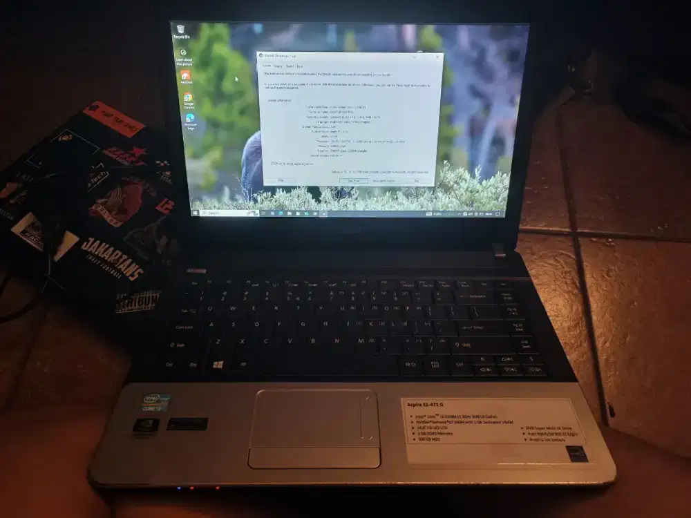 Laptop Acer E1-471G