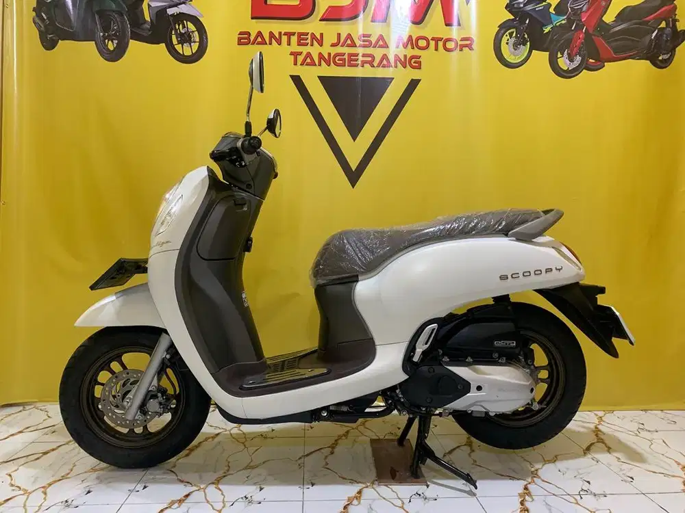 DP1.JT HONDA SCOOPY PRESTIGE TAHUN 2024 CASH CREDIT
