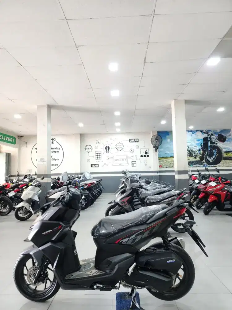 PROMO CUCI GUDANG VARIO 160 CBS KM LOW