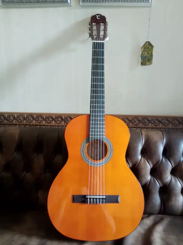Gitar klasik tanglewood like new
