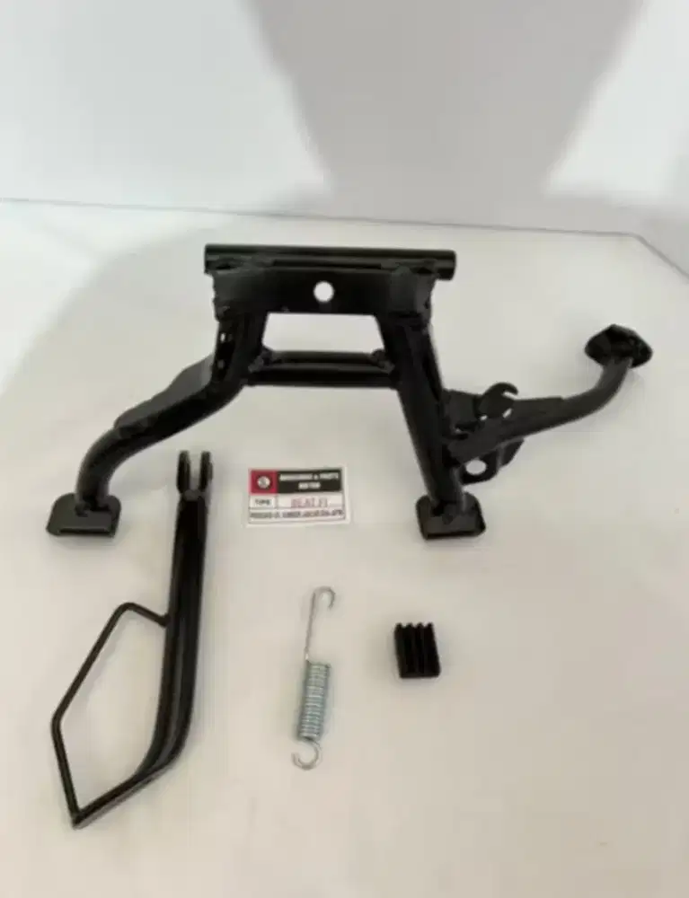 Standar Tengah dan Samping