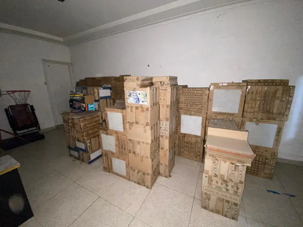 Jual Borongan Stok Toko Keramik