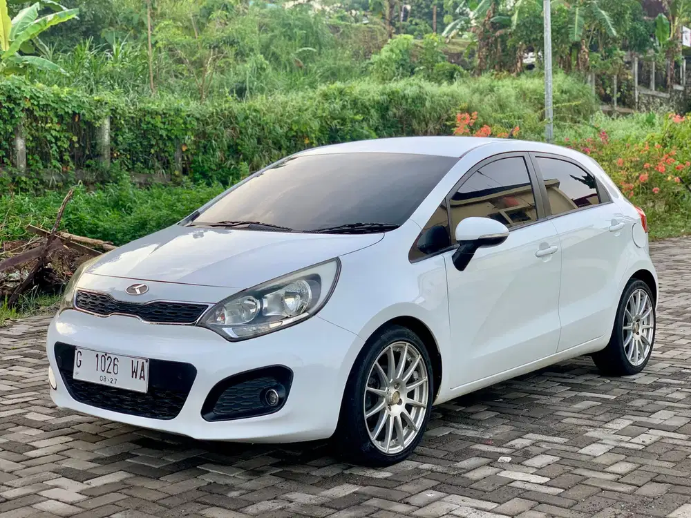 Kia Rio 2012 Bensin