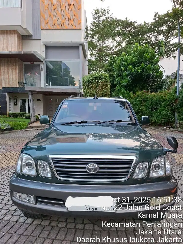 TOYOTA LAND CRUISER CYGNUS V8 TAHUN 2000