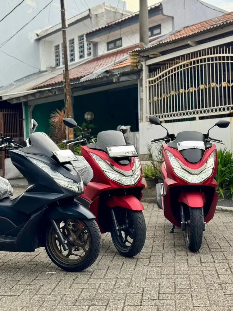 LOW KM UNDER 1K❗️HONDA PCX ABS 160 TH 2025-2024 LIKE NEW GRESS